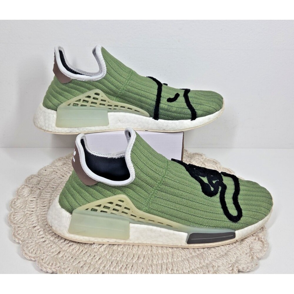 ADIDAS Originals x Pharrell BBC HU MND Running Dog Sneakers US 11 MEN RARE GREEN - Picture 3 of 13